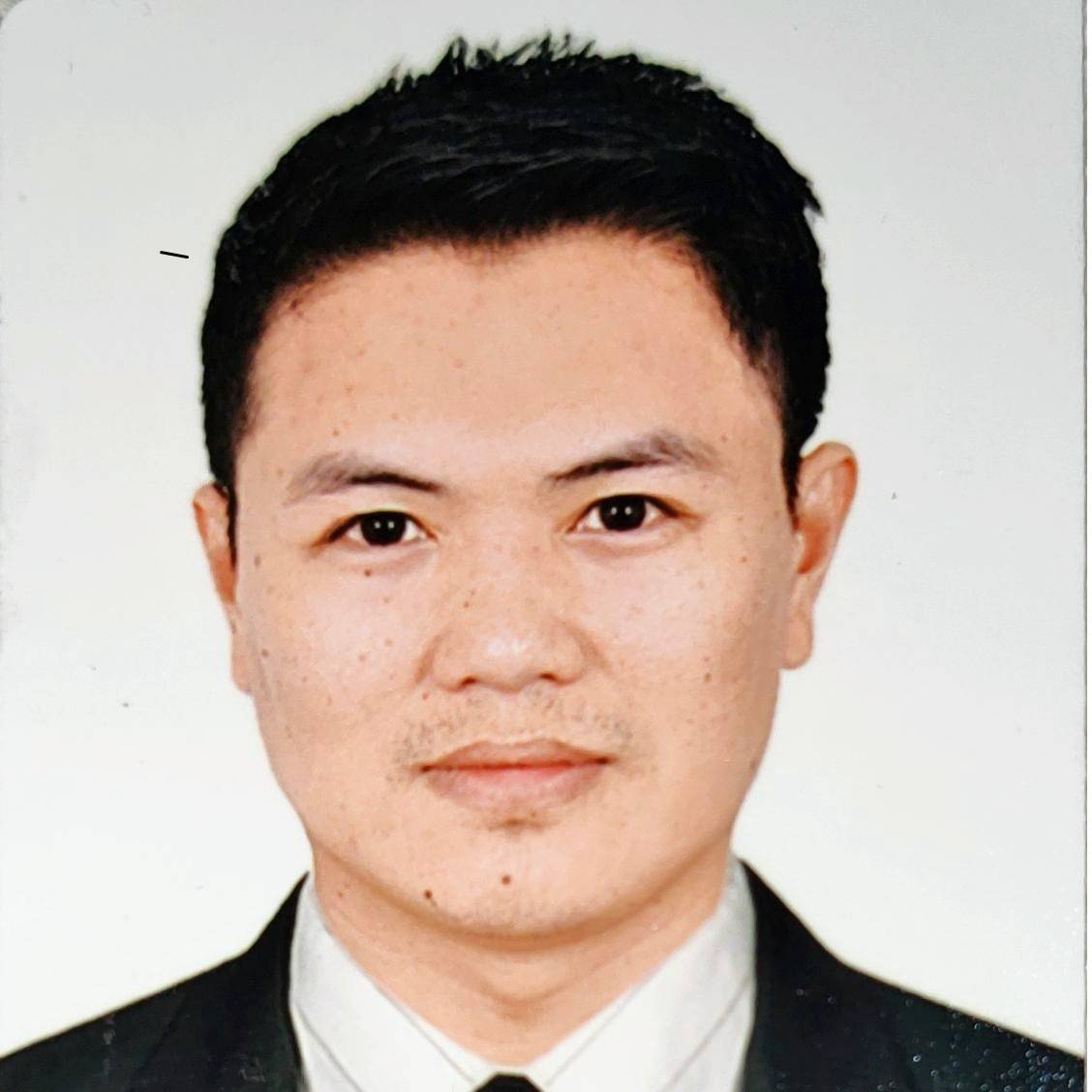 Arvin Gallego