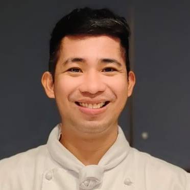 ARNEL AMARO