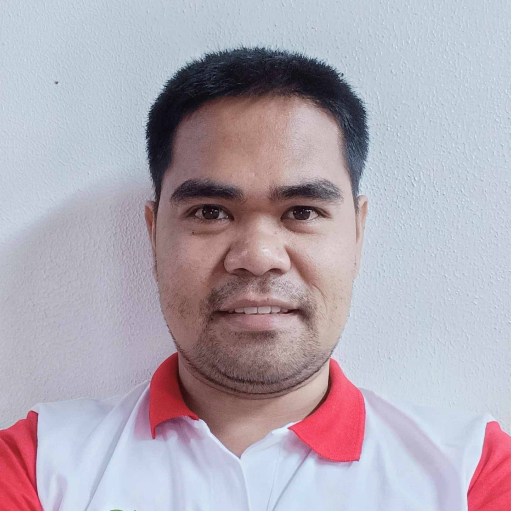 Jay Laviña Molac