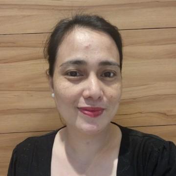 Renee Rose Varias