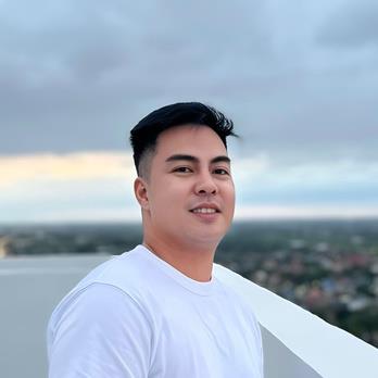 Marvin Lapuz