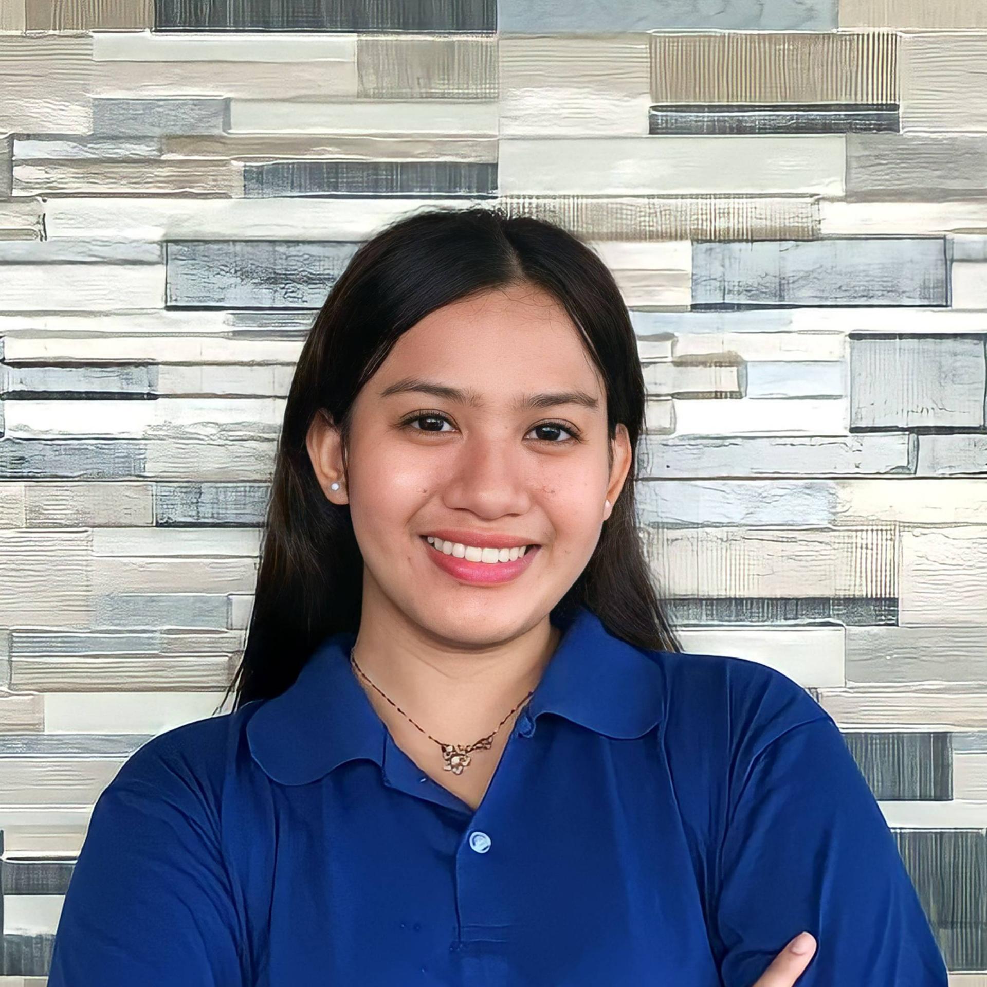 PHRINS DAENIELLE MORA
