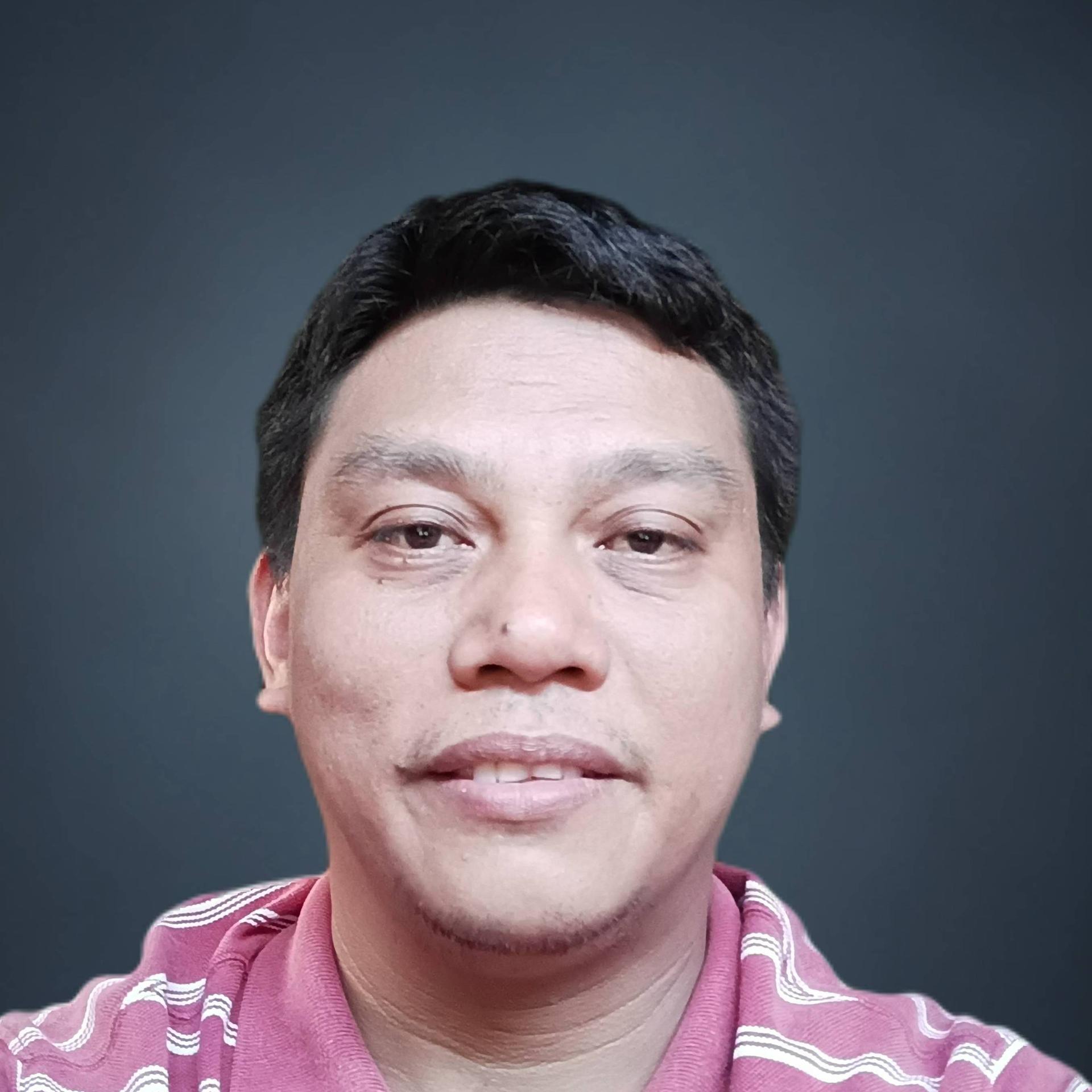 Manny Lou Agawin