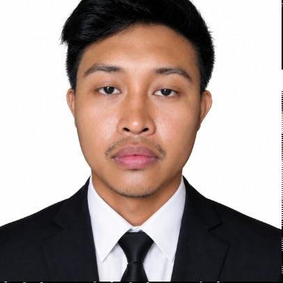 Aaron Angoluan