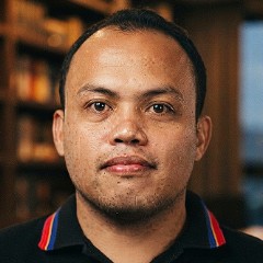 Jay Pañares