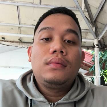 Jhan Carl Gallaza