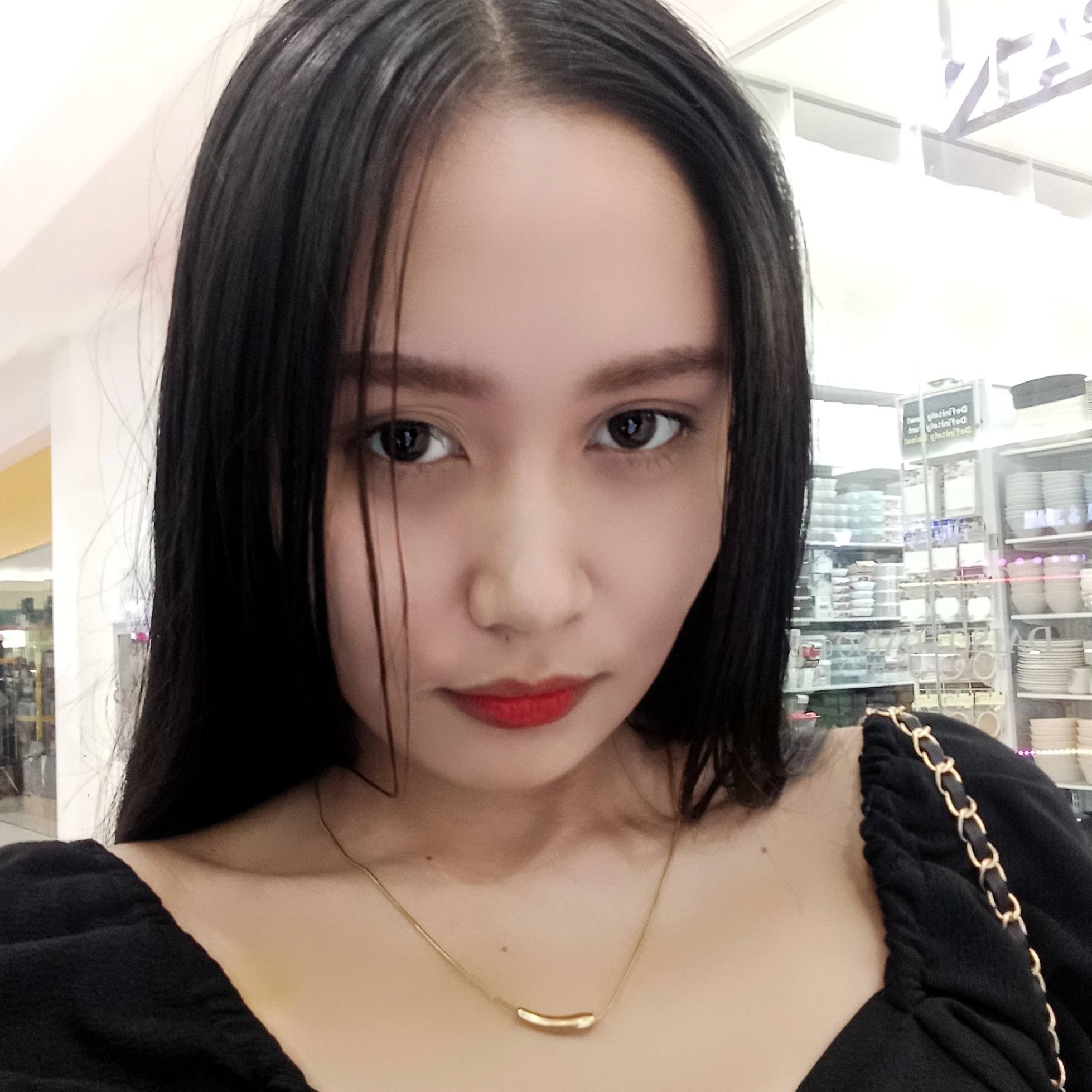 CHRISTINE MAE MINANGA